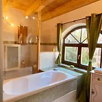 Boutique Shambala Zeitlos Hotel *